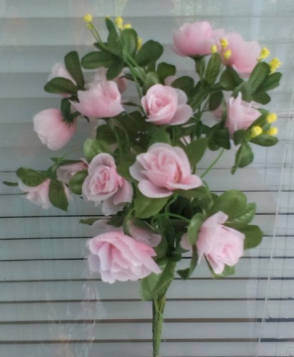 Trandafir roz buchet mic 2
