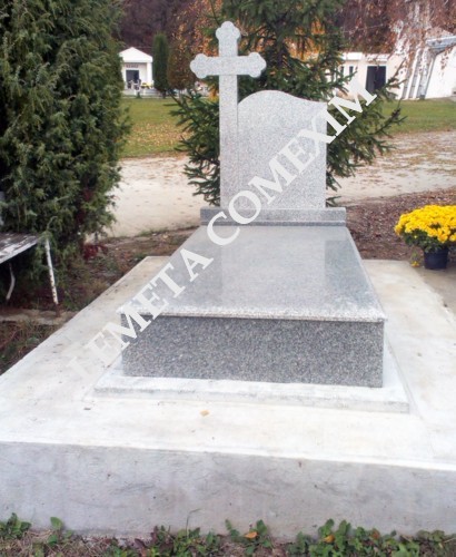 Cadru si monument funerar din granit gri deschis