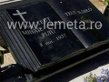 Monuement funerar granit negru tip carte gravat